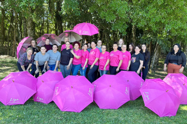 Liga de Combate ao Câncer de Bento Gonçalves trabalha em ações de conscientização na comunidade.  Crédito: Divulgação